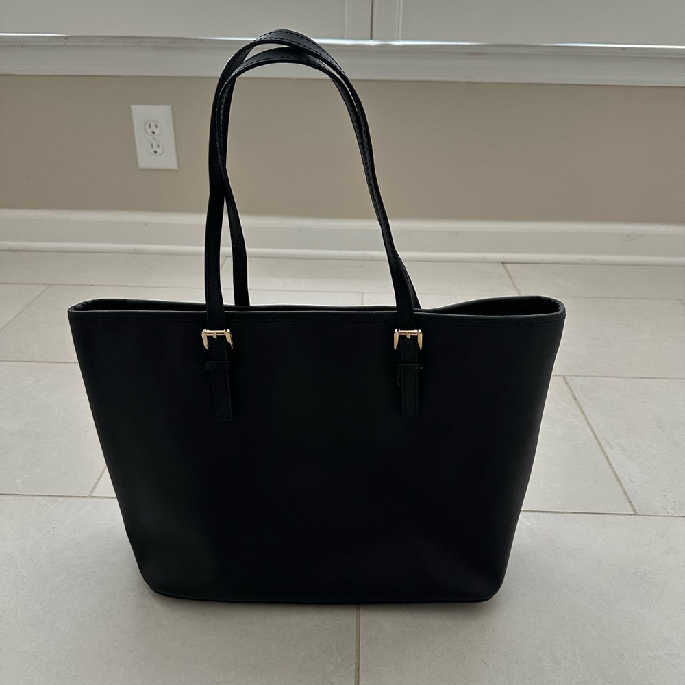 Michael Kors Black Large Jet Set Soffiano Leather Zip Top Tote - Picture 2 of 13